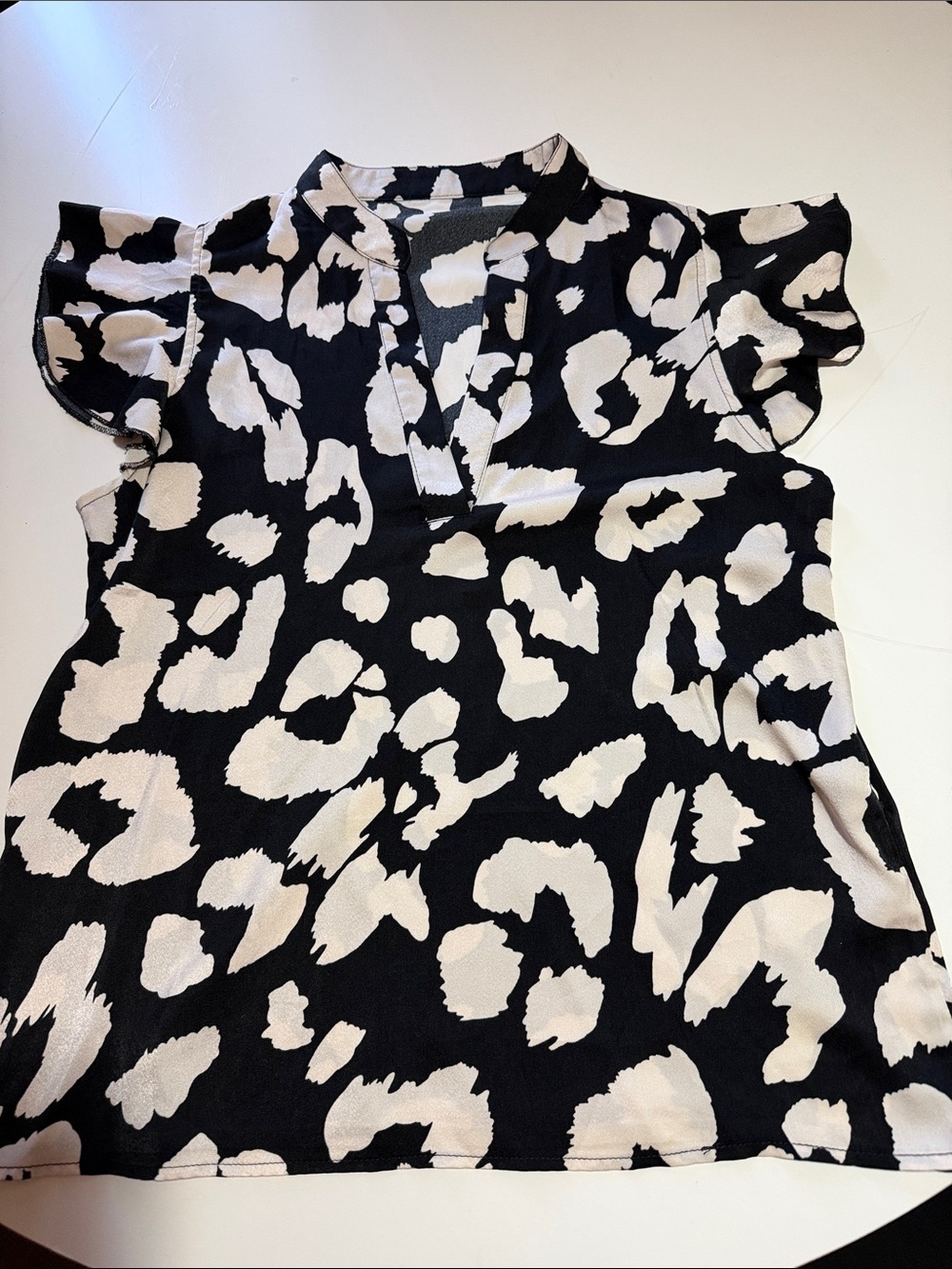 Black & White Abstract Leopard Print Top
